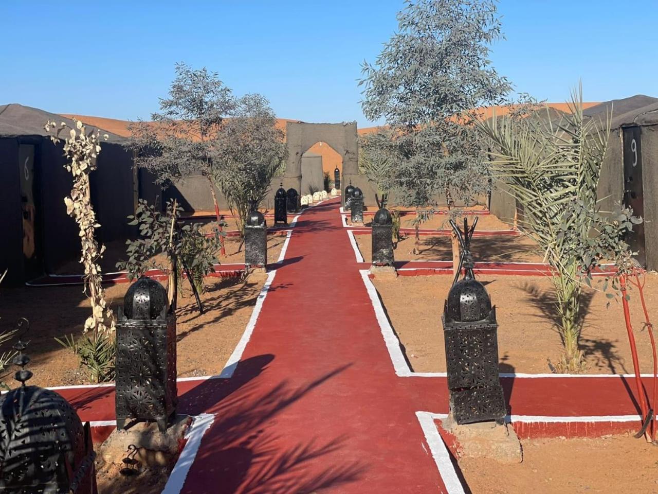 Merzouga Camel Trekking Camp ภายนอก รูปภาพ