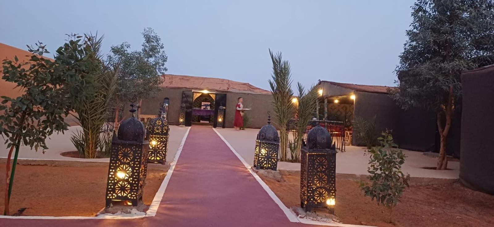 Merzouga Camel Trekking Camp ภายนอก รูปภาพ