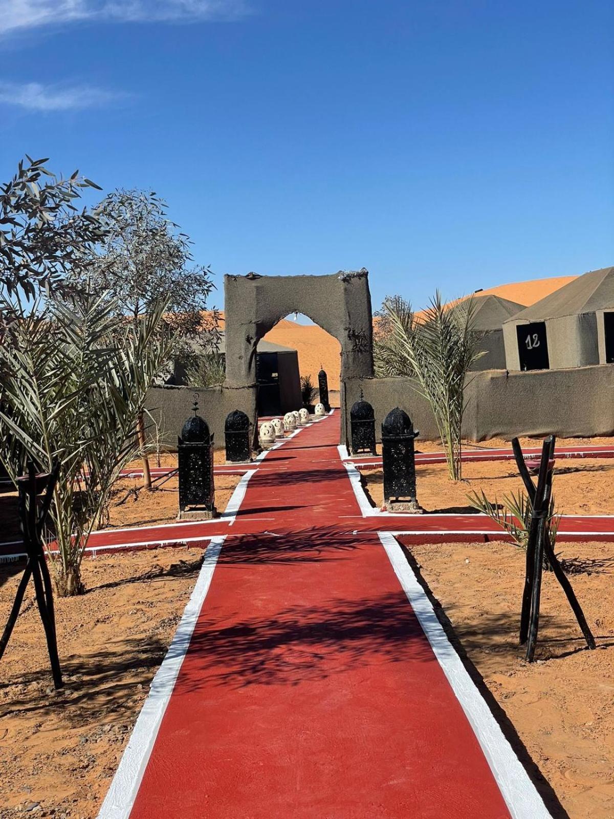 Merzouga Camel Trekking Camp ภายนอก รูปภาพ